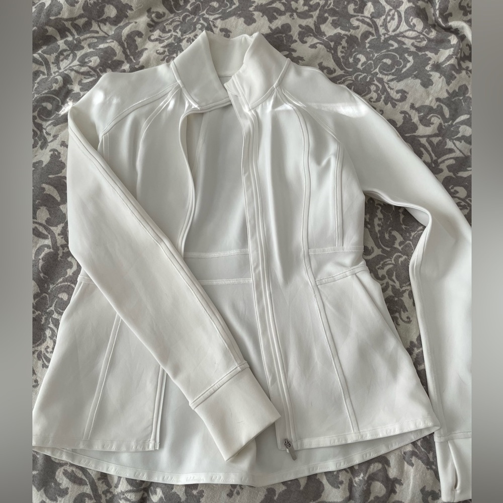 Lululemon Women’s jacket